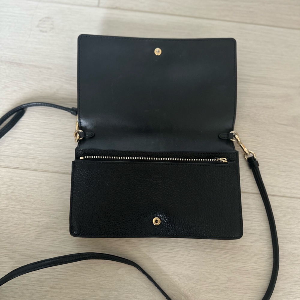 Coach crossbody purse - Picture 4 of 8